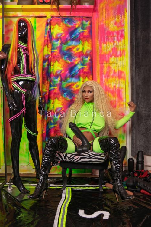 TARA FLUO