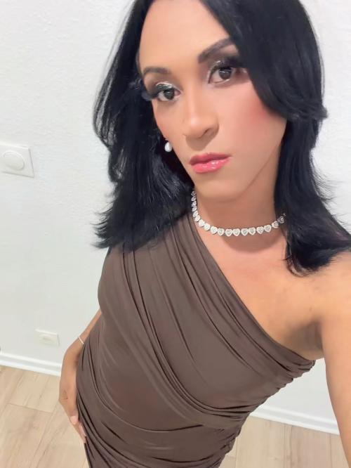 Laura21cm