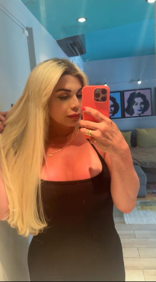 Fabiolla Plus jolie