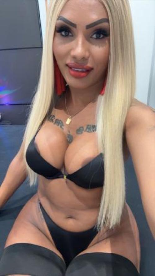PATRICIA LA CHAULEUREUSE belle trans chaude a☘️ PARIS 13EME ☘️  0695106586