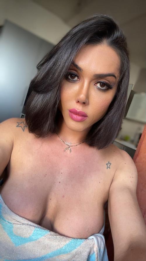 ✅ Je suis à Nîmes - centre ville Et Discret / Parking Devan  ⭐ Poupée de Luxe ☎️ 07 72 04 72 70 ⭐