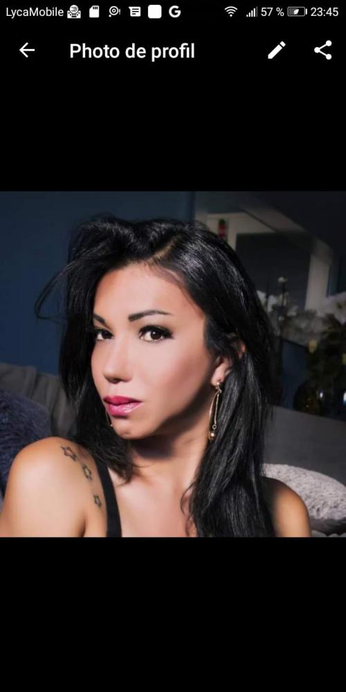 KARINEBRUNETTE