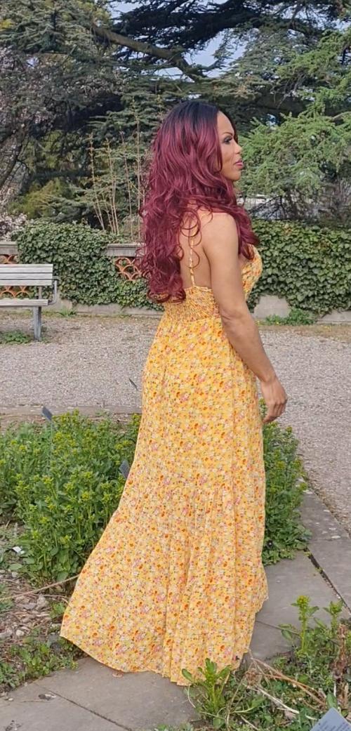 KAREN HOT 07 83 97 10 64