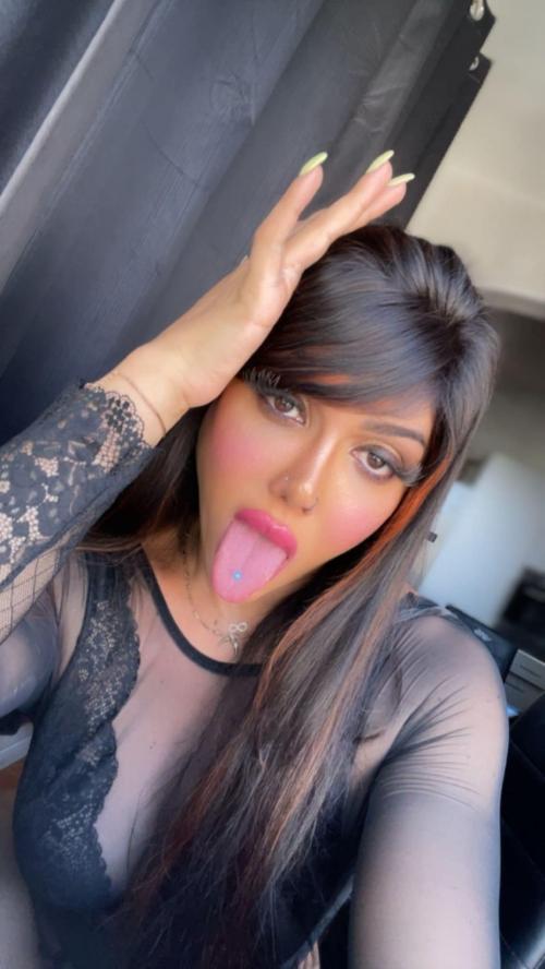 ✅ Je suis à Nîmes - centre ville Et Discret / Parking Devant ⭐ Poupée de Luxe ☎️ 07 72 04 72 70 ⭐
