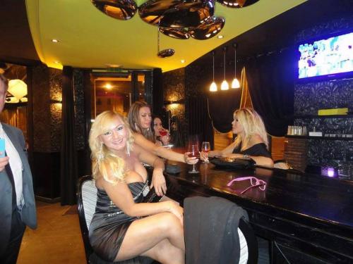 Rebecca  0749047789