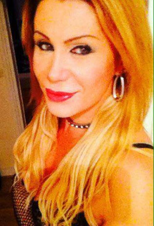 TRANS PATRICIA PARIXX  A PARIS TEL.06.50.77.13.40 , TRANS BLOND PATRICIA PARIXX A PARIS AO 15 EME DE RETOUR .TEL.0640771340