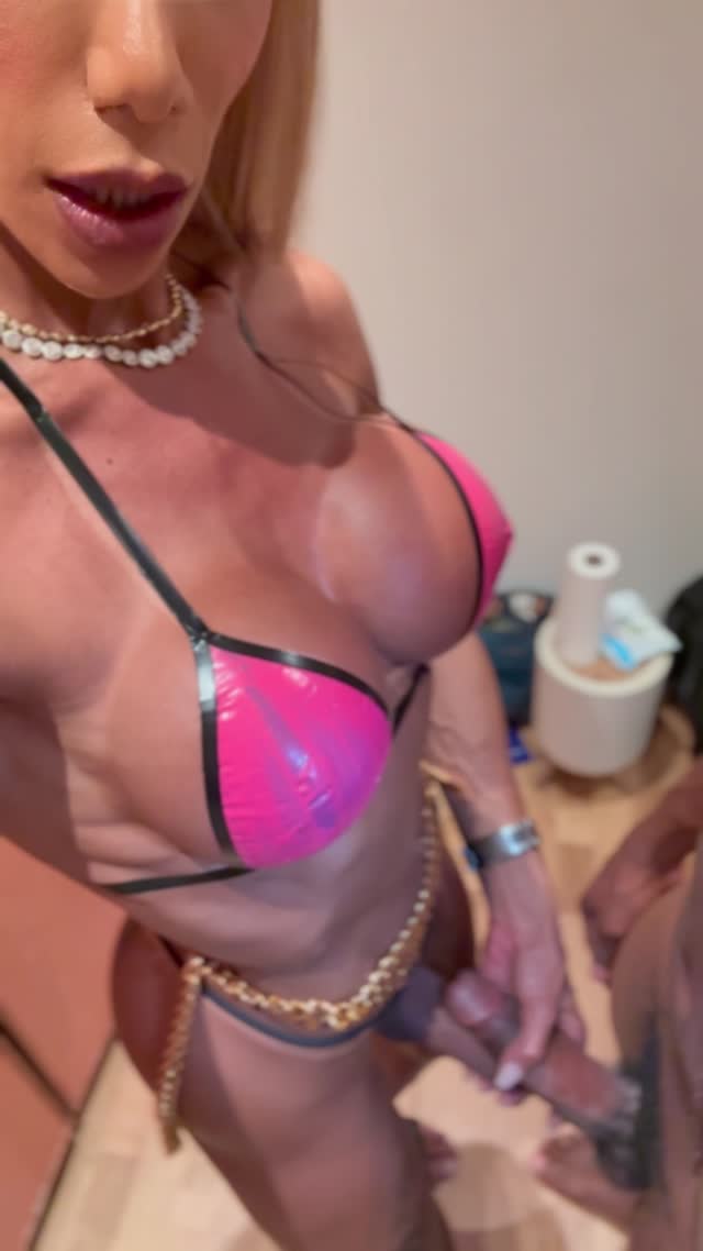 Stella Lira