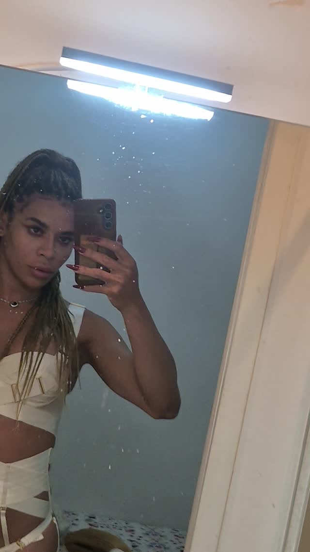 Camila ariel
