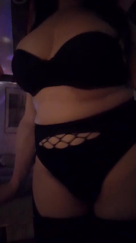 MIKAELLA